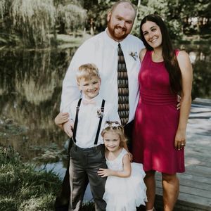 Meet your Posher, April